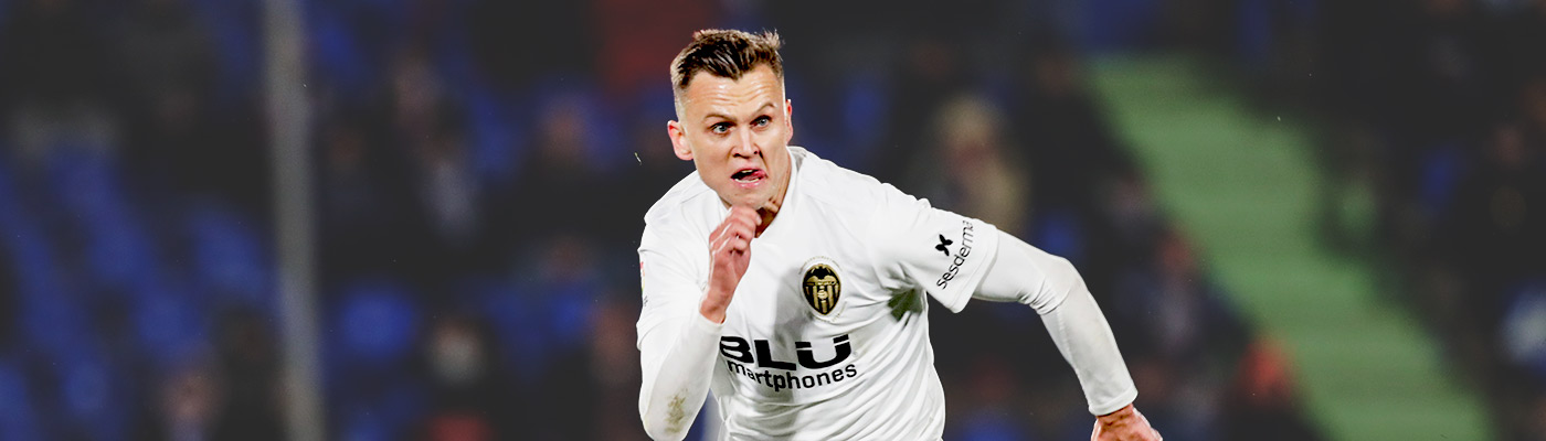 BetStars Columna Goleadores Jornada 24 Valencia Denis Betstars, Valencia vs Real Madrid, pronosticos deportivos, LaLiga Santander, pronosticos LaLiga, apuestas LaLiga, pronósticos fútbol, apuestas fútbol, partidos de hoy, partidos de futbol hoy, partidos hoy, partidos de liga mañana, calendario LaLiga, ultimas noticias deportivas, noticias de deportes, apuestas deportivas, apuestas deportivas pronósticos expertos, cuotas campeón liga, Mestalla pretende diluir el efecto Zidane